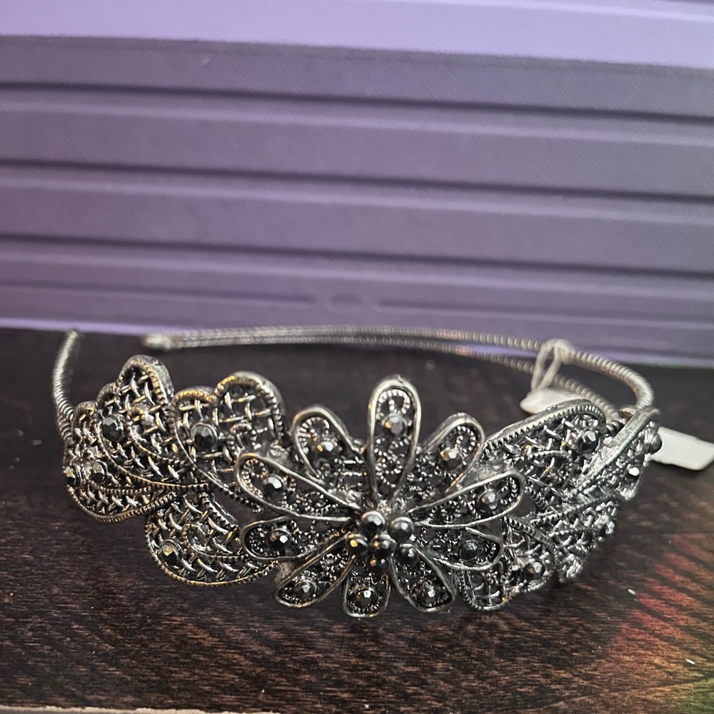 New York & Co. Silver Floral Headband